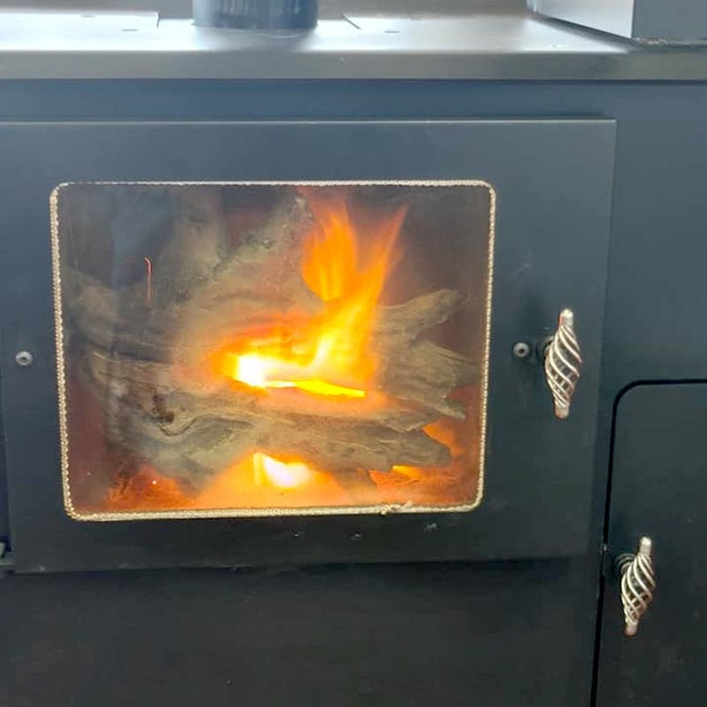 Dominus Heat Gravity Fed Non-Electric Pellet Stove